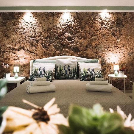 Апартаменты Dante House - By Holiday In The Ct Катания Экстерьер фото